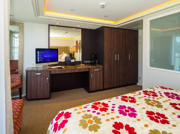 Amawaterways - Amalucia - CAT.AA & CAT.AB Staterooms 2.png